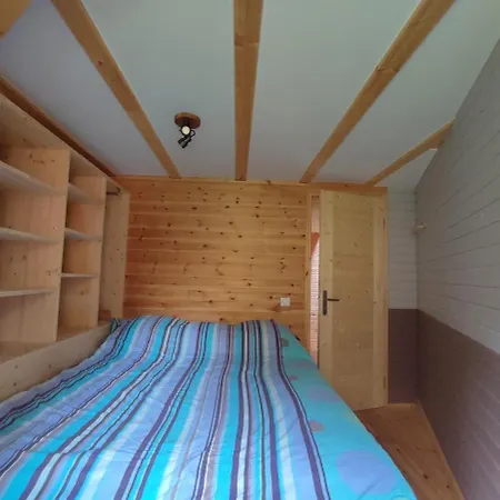 Yourte Contemporaine Ferienhaus