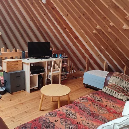 Yourte Contemporaine Holiday home